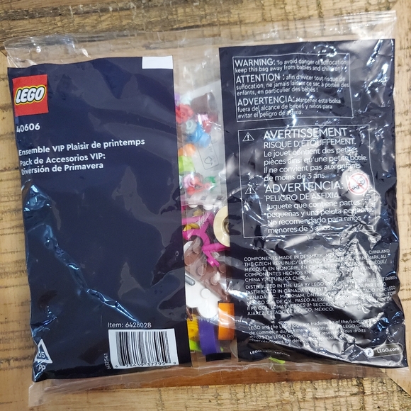 LEGO 40606 Spring Fun VIP Add-On Pack - Picture 2 of 4